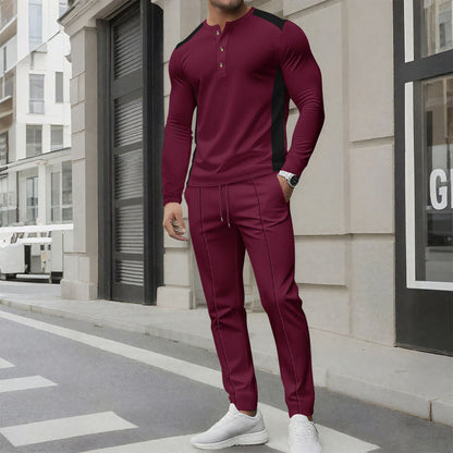Costume de loisirs pour hommes avec un élégant haut Henley et un pantalon de jogging confortable Chic und Stil