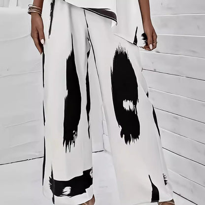 Women’s jumpsuit made up of a sleeveless top and wide pants Chic and Style