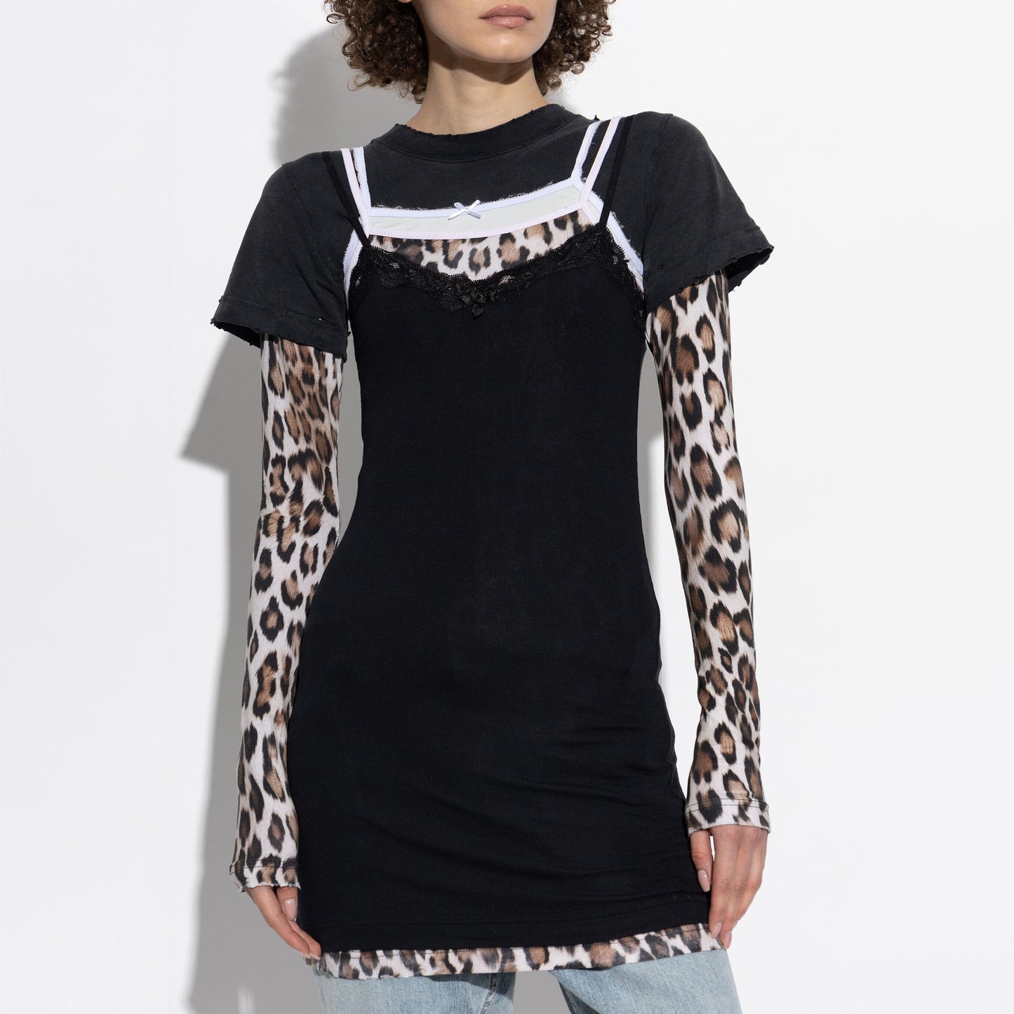 Combinaison femmes en t-shirt décontracté et robe slim Chic und Stil
