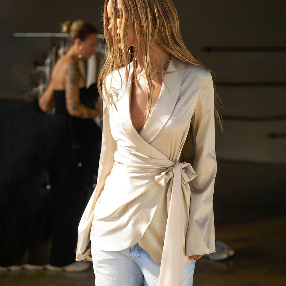 Chemisier élégant pour femmes avec une ceinture taille Chic und Stil