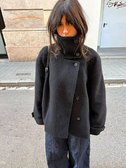 Dames cozy laine veste avec col haut et détails de bouton Chic und Stil