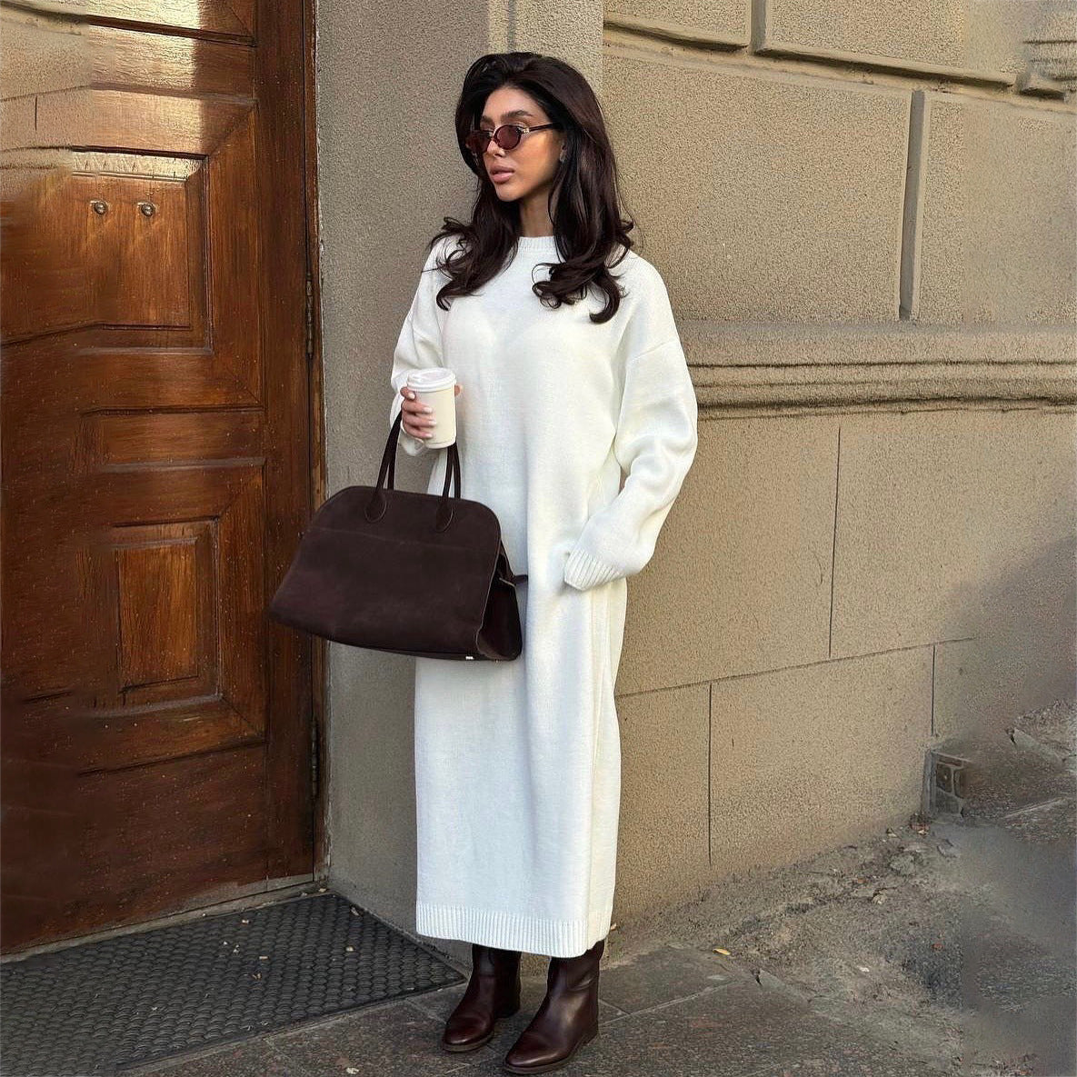 Robe en tricot pour dames avec taille élégante Chic und Stil