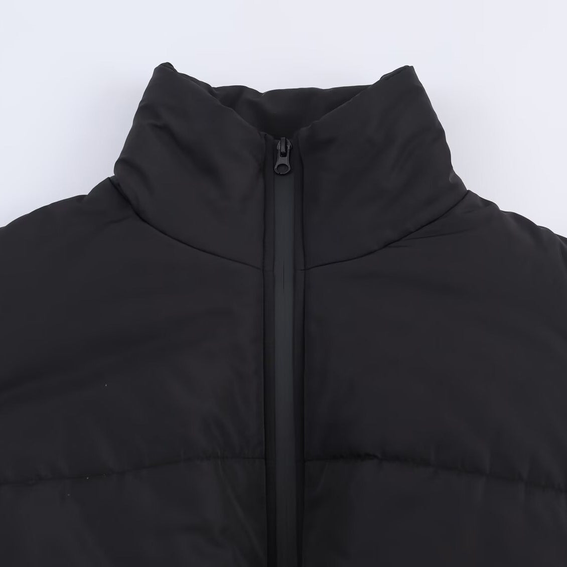 Ladies quilted transitional jacket with high collar and decorative zipper Chic und Stil