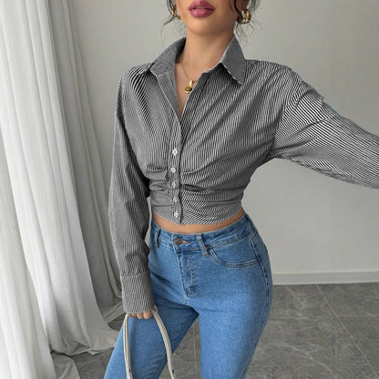 Blouse élégante pour femmes avec coupe froncée et manches longues Chic und Stil