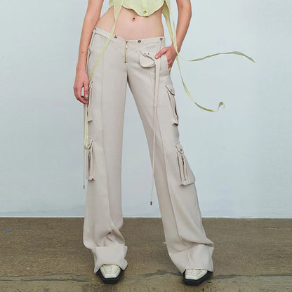 Chic and Style women’s cargo pants with innovative cut and belts