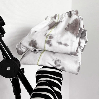 Ensemble décontracté pour femmes en sweat-pants douillets et hoodie Chic und Stil