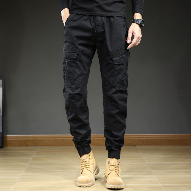 Chic and stylish urban cargo pants for men