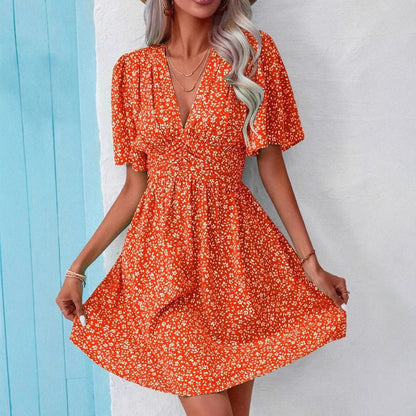 Robe Flirty Floral Ajustée et Évasée Dame Chic und Stil