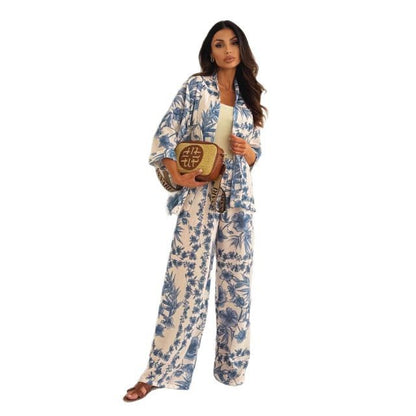 Casual set for women consisting of a kimono style jacket and wide pants Chic and Style