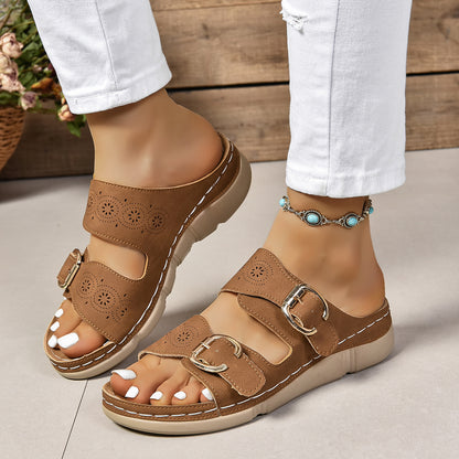 Sandales confortables pour femmes avec fermeture à double sangle et technologie moderne de semelle intérieure Chic und Stil