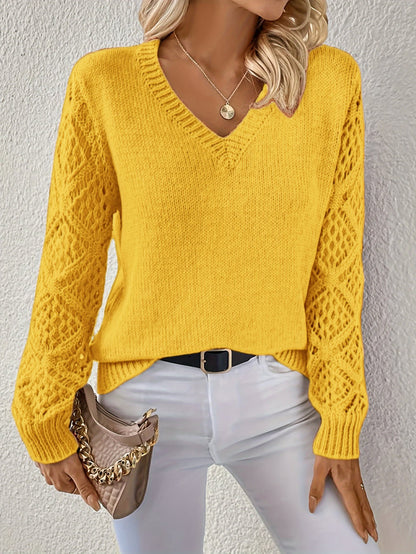 Pull en tricot pour femmes avec des manches en dentelle raffinées et un col en V Chic und Stil