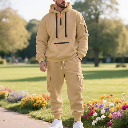 Men's sporty hoodie set and pants with practical pockets Chic and Style