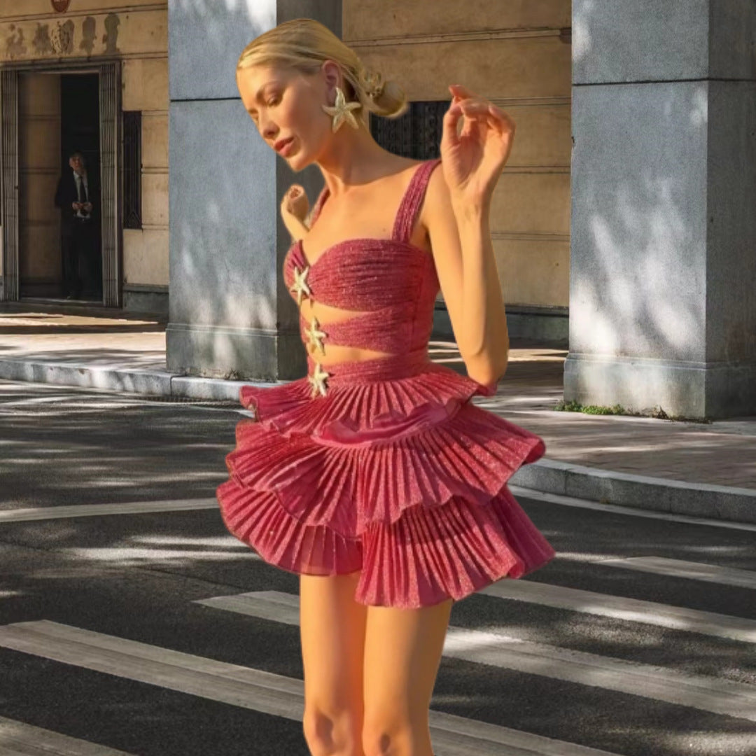 Robe mini femme avec un design volant fluide et des détails découpés raffinés Chic und Stil