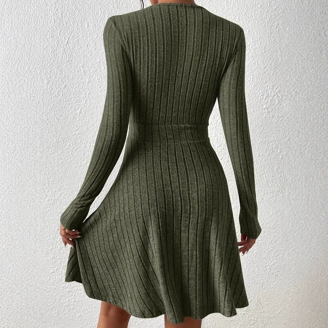 Robe portefeuille pour femmes avec manches longues et texture côtelée Chic und Stil