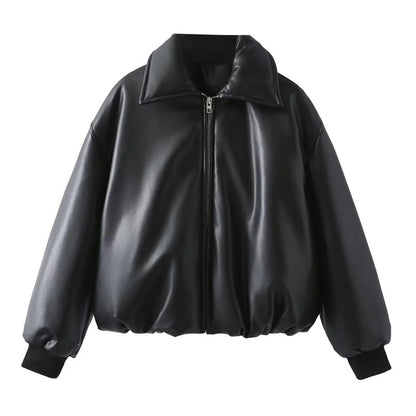 Casual faux leather jacket for women with a loose fit and practical pockets Chic und Stil
