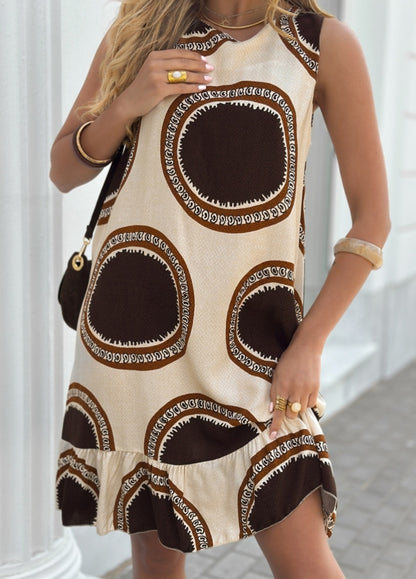 Robe d'été décontractée pour femmes avec volant ludique et mélange de motifs colorés Chic und Stil