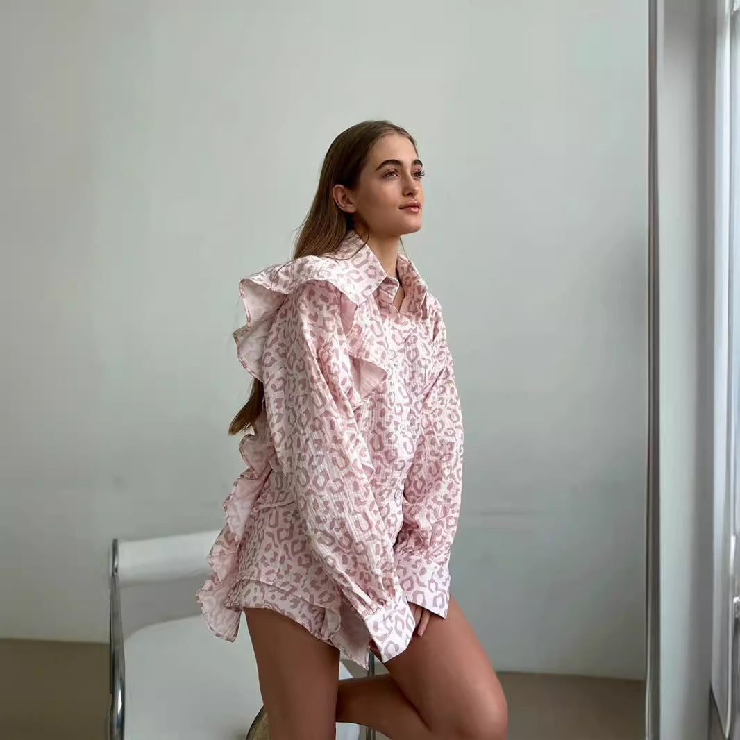 Ensemble haut à manches courtes et shorts pour femmes avec motif en cœur Chic und Stil