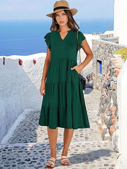 Robe de loisir pour femmes avec des détails en volants et des poches Chic und Stil
