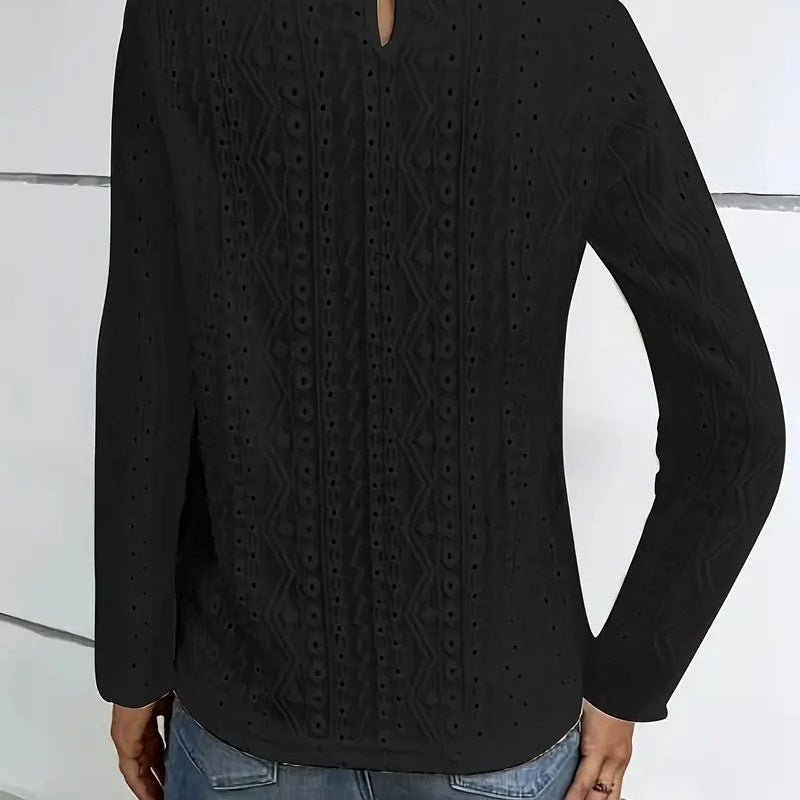 Blouse élégante pour femmes avec des inserts en dentelle et un motif de trous détaillé Chic und Stil