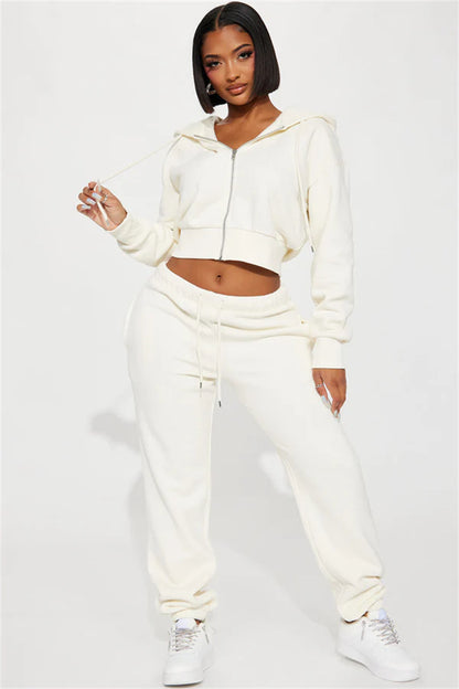 Relaxed hoodie set for women with wide pants Chic und Stil