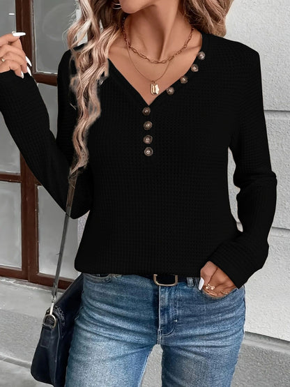 Chemisier à manches longues à structure gaufrée pour femmes avec rabat de boutons Chic und Stil