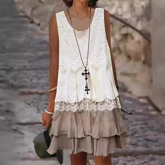 Robe en chiffon fluide pour femmes avec accents en dentelle et coupe décontractée Chic und Stil
