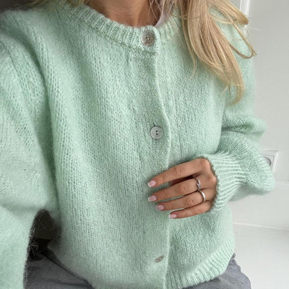 Cardigan en tricot douillet pour femmes avec détails en boutons Chic und Stil