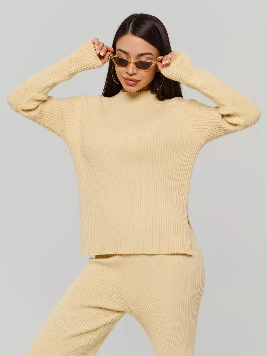 Women's ribbed knit pullover with a relaxed fit and a wide collar Chic and Style