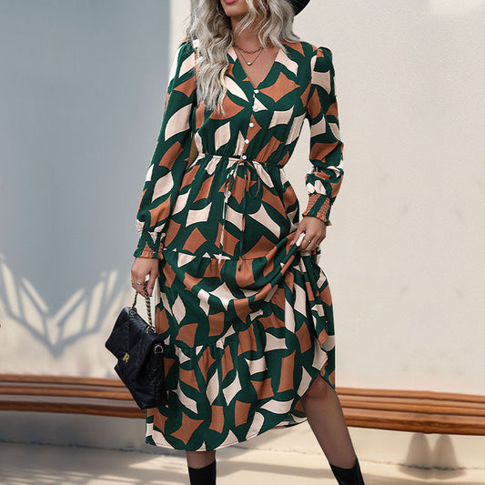 Robe maxi femme avec jupe volumineuse et ceinture nouée raffinée Chic und Stil