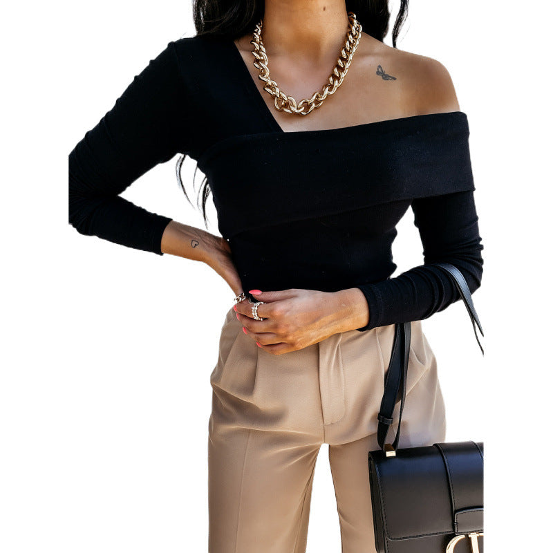 Asymmetrical one-shoulder t-shirt for women Chic und Stil