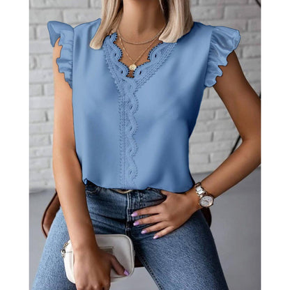 Chemisier femme avec des détails en volants et des appliqués en dentelle Chic und Stil