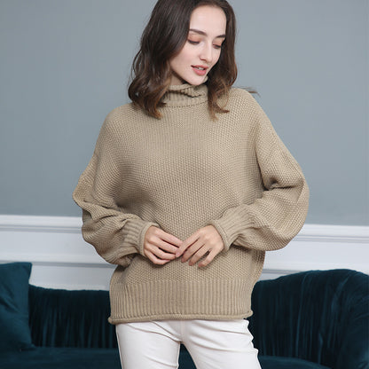 Pull femme en grosse maille avec col roulé et coupe aérienne Chic und Stil