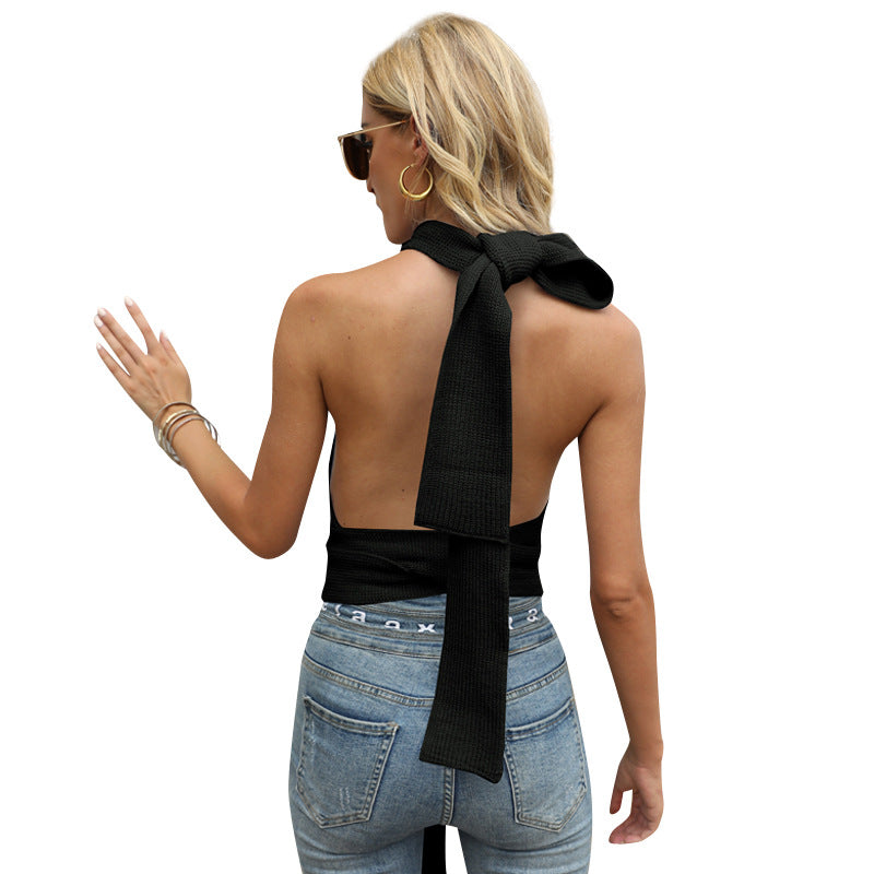 Dames crop top en tricot avec une élégante ceinture à nouer Chic und Stil