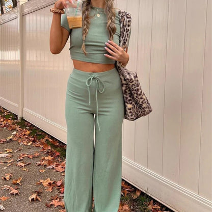 Chic and Stylish Women’s Crop Top and Flared Pants Set