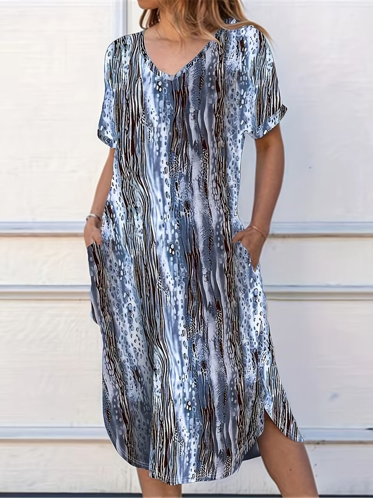 Robe de plage pour dames avec coupe généreuse et poches latérales Chic und Stil