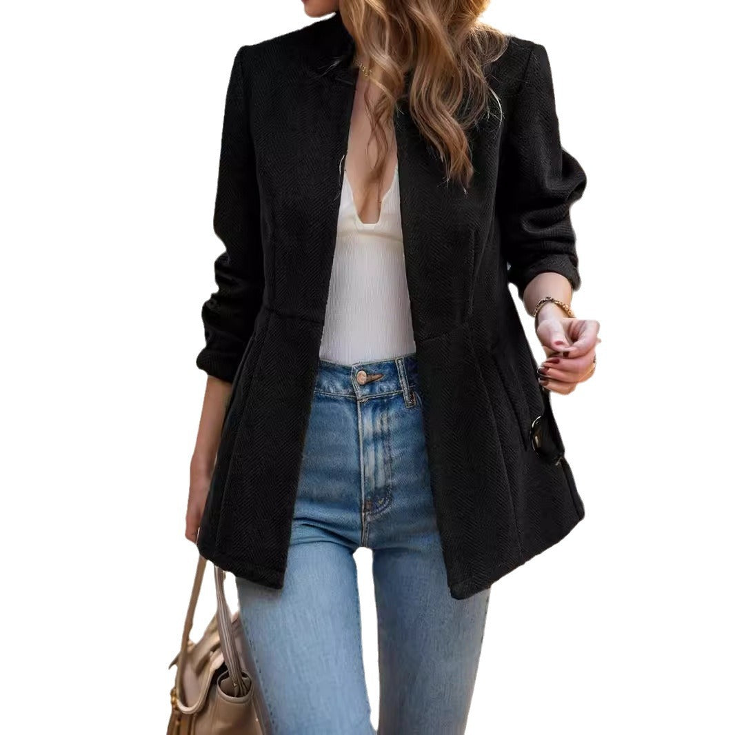 Blazer élégant pour dames en motif chevrons avec silhouette cintrée Chic und Stil