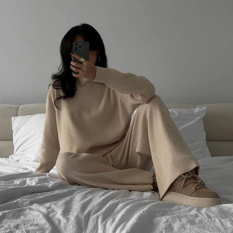 Dames Ensemble de lounge en tricot confortable et élégant avec col roulé Chic und Stil