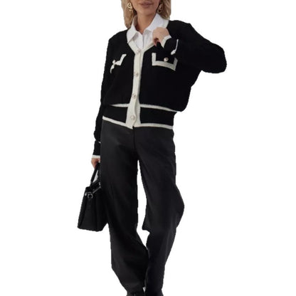 Dames cardigan à la mode avec des boutons en nacre Chic und Stil