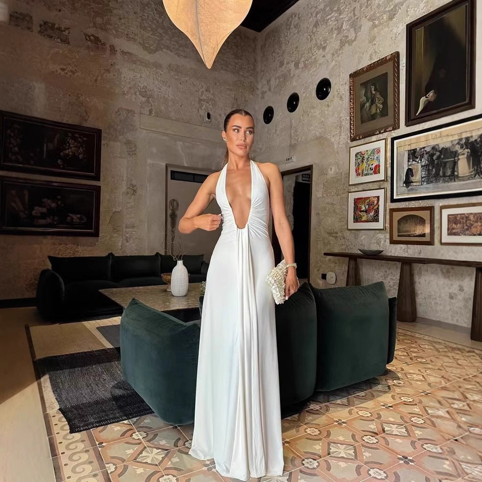 Robe maxi femme avec décolleté en V profond et design élégant avec volants Chic und Stil