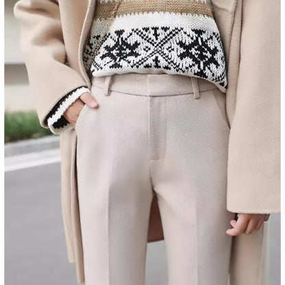 Pantalon sur mesure en chevron pour femmes Chic und Stil