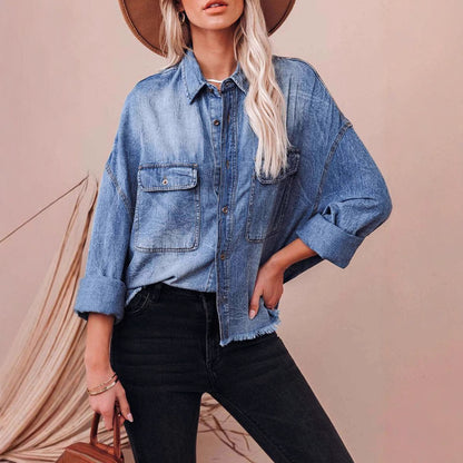 Chemise en jean oversize décontractée pour femmes avec poches plaquées Chic und Stil