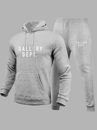 Sweatshirt and Jogging Pants Set for Men with Modern Chic Logo and Style