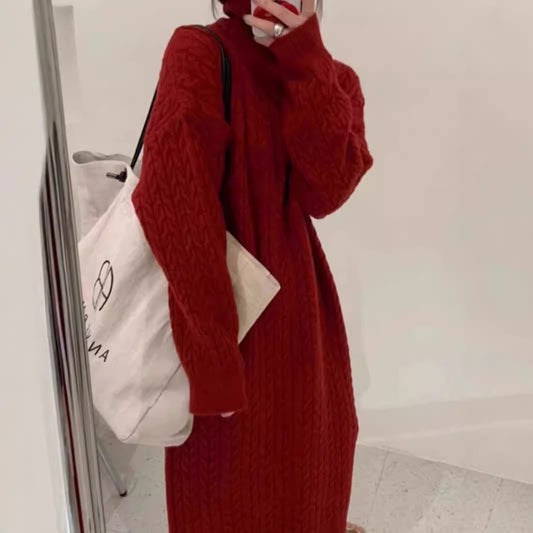 Robe en tricot pour femmes avec col montant et motif en torsades moderne Chic und Stil