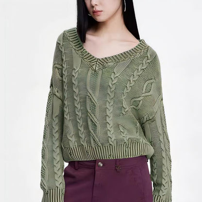 Pull en gros tricot confortable pour dames avec décolleté en V et design en torsades Chic und Stil