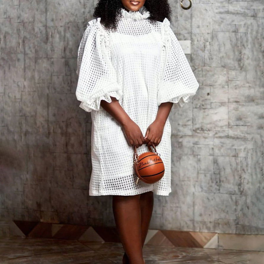 Robe transparente pour femmes avec des manches bouffantes volumineuses et un motif check Chic und Stil