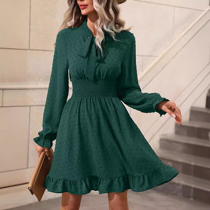 Robe légère pour femmes avec fronces et détail de nœud Chic und Stil
