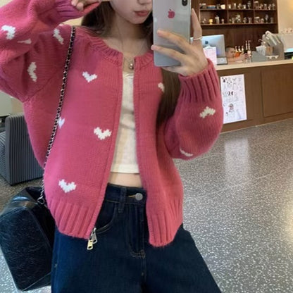 Dames confortable cardigan avec motif en cœur et détail élégant de boutons Chic und Stil