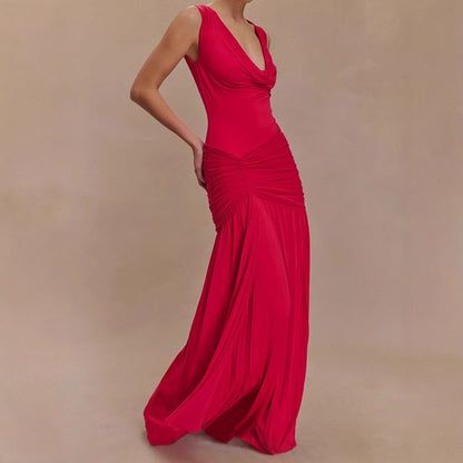 Robe maxi élégante pour dames avec des drapés raffinés et une coupe près du corps Chic und Stil