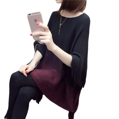 Dame poncho en tricot avec franges et dégradé de couleur tendance Chic und Stil