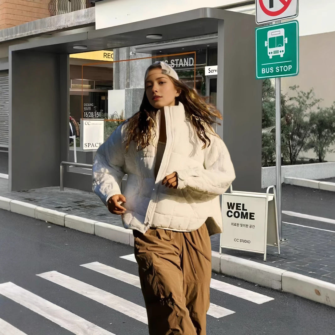 Dame doudoune avec col montant et fermeture éclair pratique Chic und Stil